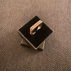 NWOT. STERLING SILVER SQUARE AMETHYST RING- SIZE 7